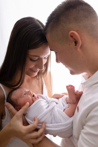 Mama und Papa mit Baby